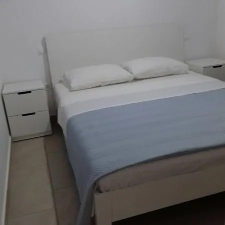 Anemomoili Apartamento Livádhia